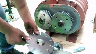 roots blower disassembly and assembly 7 1 gear removal [upl. by Assenay]