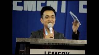 Funniest Inspirational Graduation Speech by a Filipino Motivational Speaker in the Philippines [upl. by Eleda]